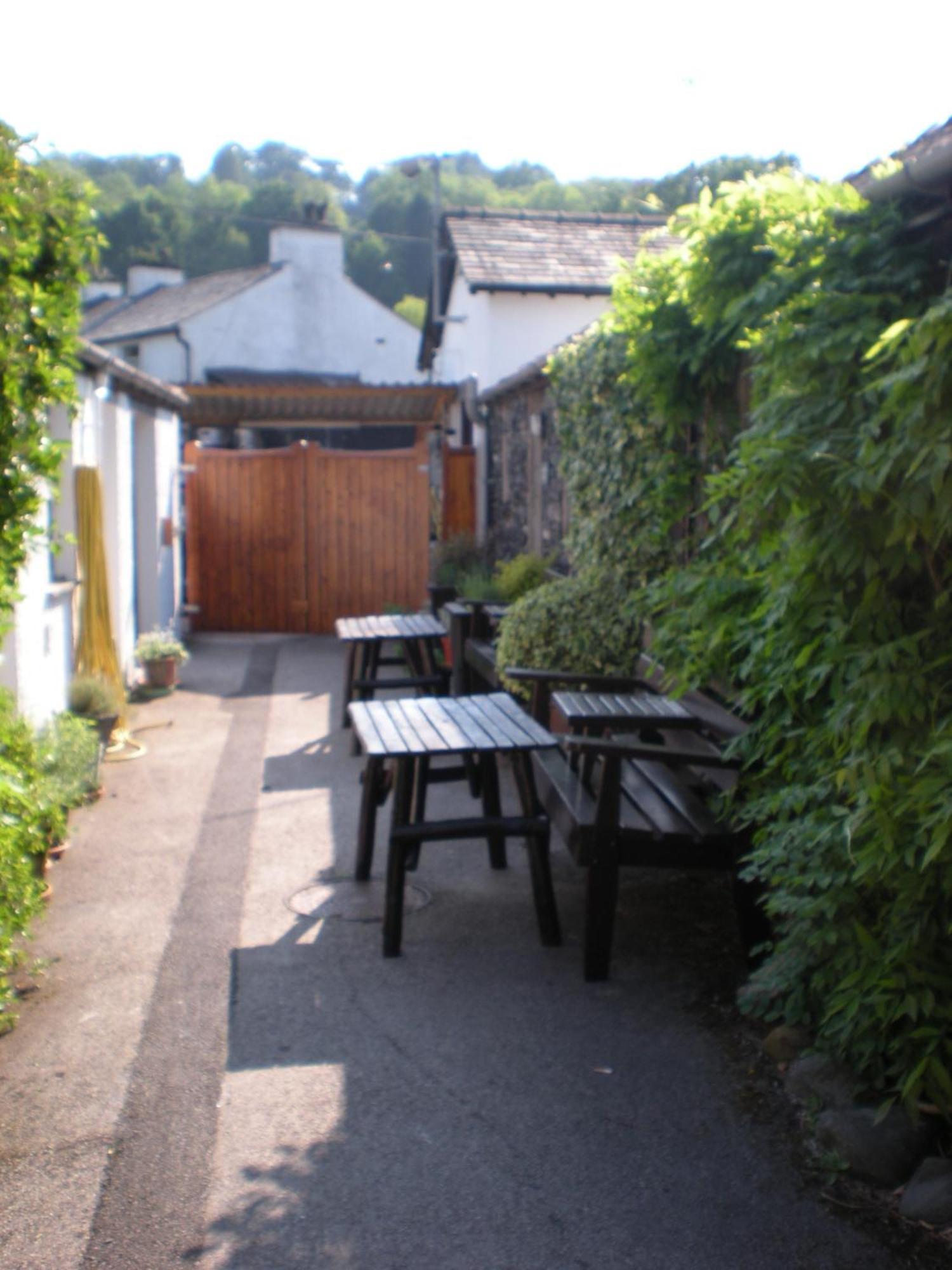 The Black Bull Inn And Hotel Coniston Exterior photo