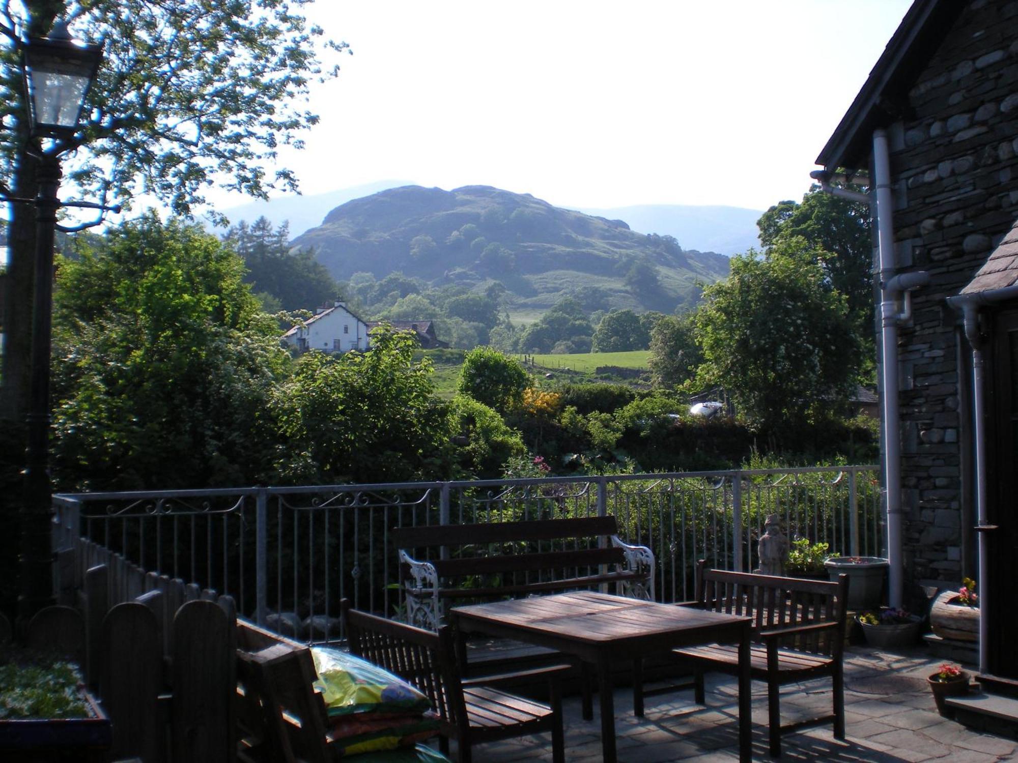 The Black Bull Inn And Hotel Coniston Exterior photo